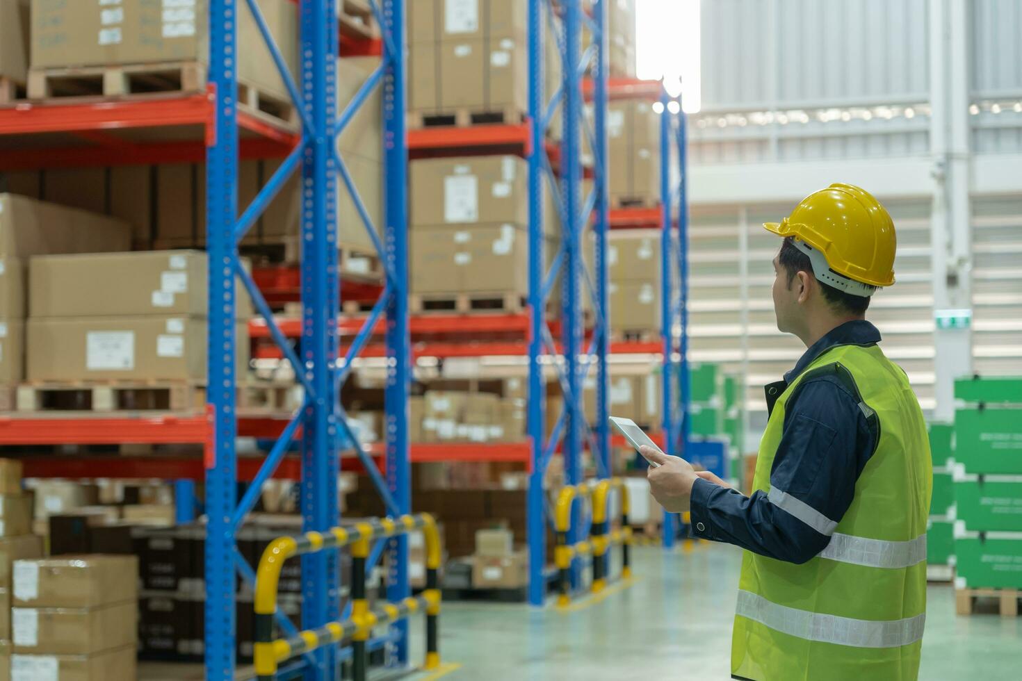 Bí Quyết Giữ Gìn Hàng Hóa Trong Kho Bãi Đảm Bảo Chất Lượng Và An Toàn